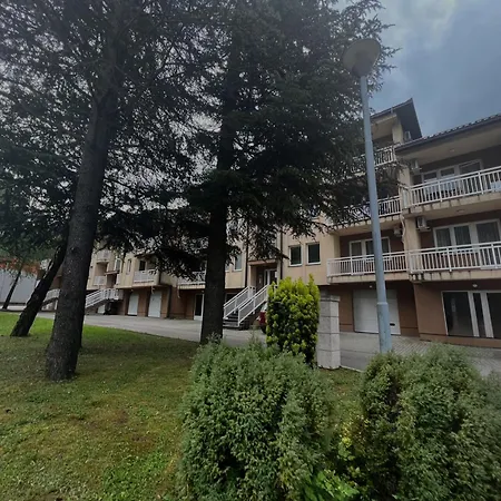 Garden Hotel